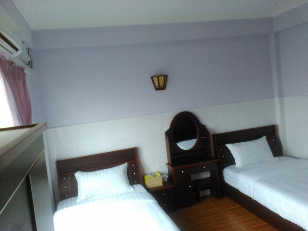 Hotel 99 Pyin Oo Lwin Luaran gambar