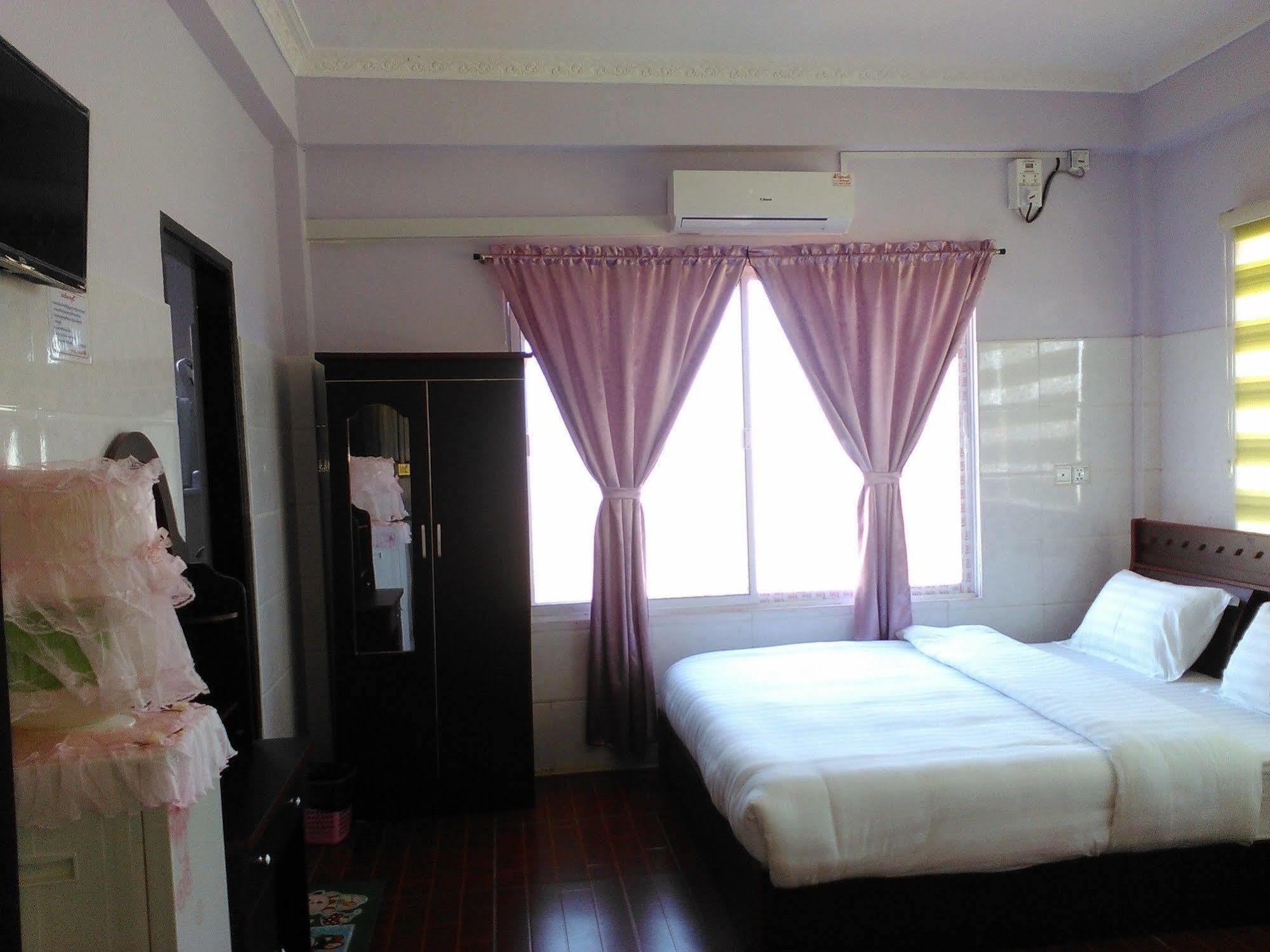 Hotel 99 Pyin Oo Lwin Luaran gambar